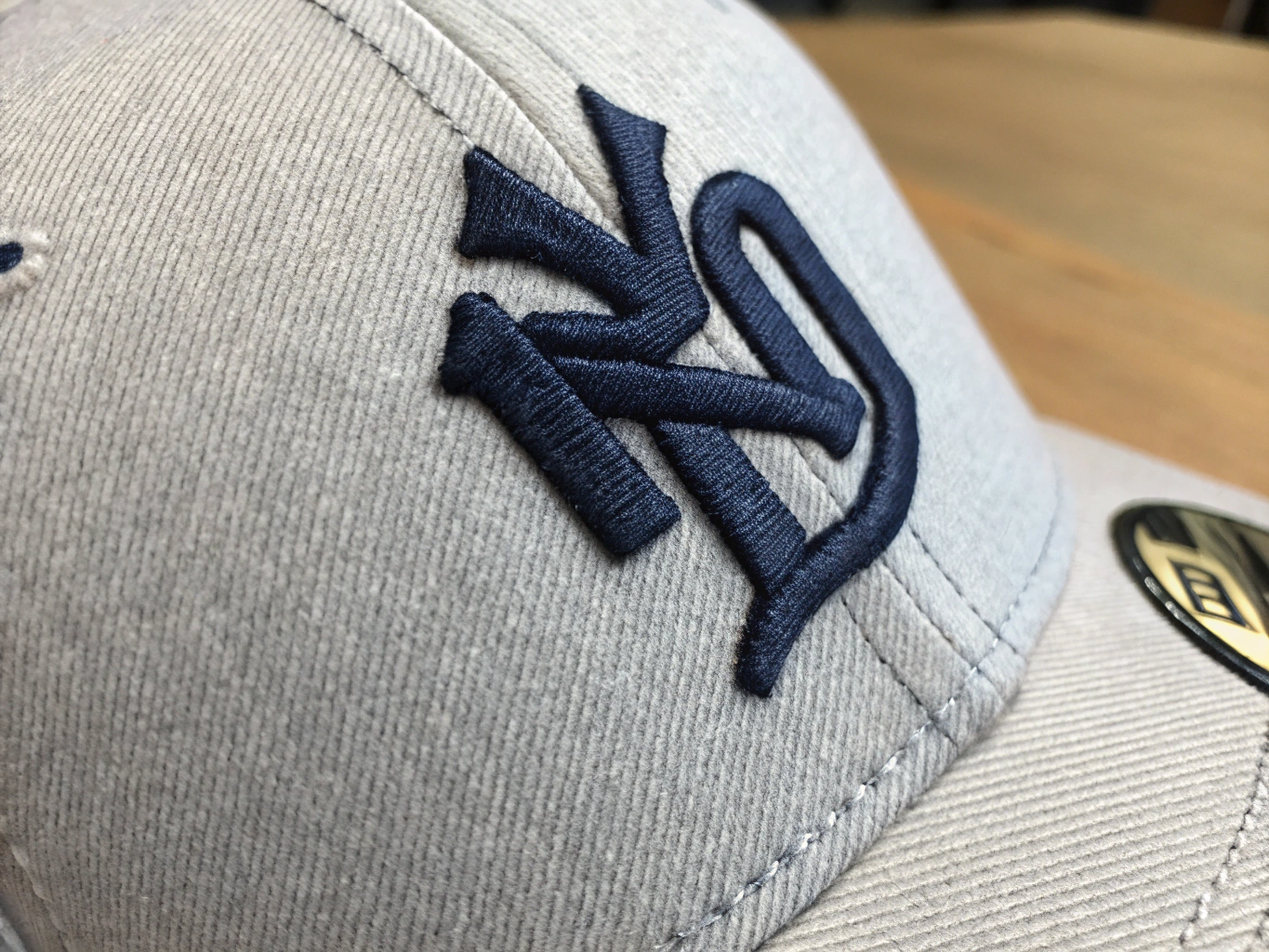 Structured embroidered caps with custom logo embroidery
